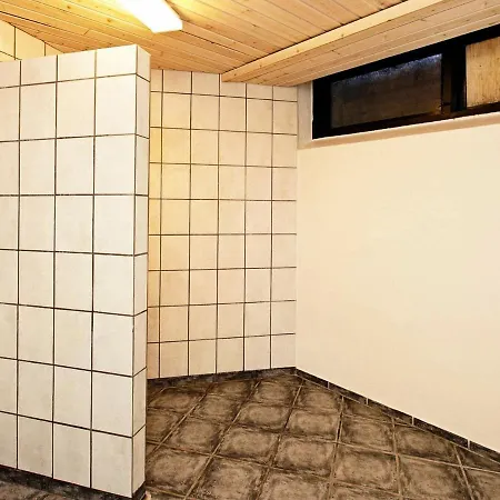 30 Person In Holiday home *
