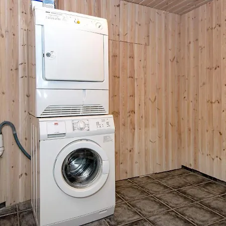 30 Person In Holiday home *